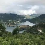 Casa De Casarelhos - Andar Da Moradia Com Terraco - Vistas Rio - 
