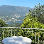 Apartament Casa De Casarelhos - Andar Da Moradia Com Terraco - Vistas Rio - 