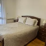 Apartament Casa De Casarelhos - Andar Da Moradia Com Terraco - Vistas Rio - 