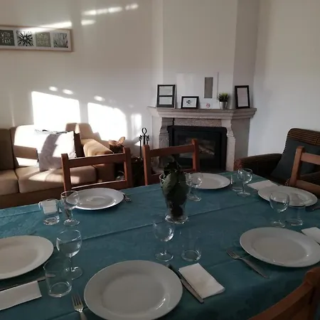 Casa De Casarelhos - Andar De Moradia - Lareira - Vistas - Apartament