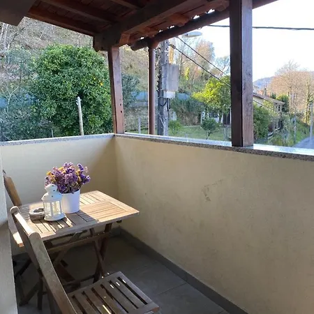 Casa De Casarelhos - Andar Da Moradia Com Terraco - Vistas Rio - 