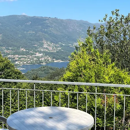 Lägenhet Casa De Casarelhos - Andar Da Moradia Com Terraco - Vistas Rio - 
