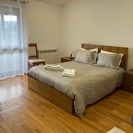 Lägenhet Casa De Casarelhos - Andar Da Moradia Com Terraco - Vistas Rio - 