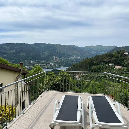 Casa De Casarelhos - Andar Da Moradia Com Terraco - Vistas Rio - 