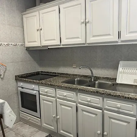 Apartament Casa De Casarelhos - Andar Da Moradia Com Terraco - Vistas Rio - 