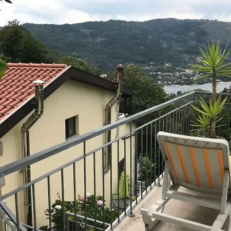 Casa De Casarelhos - Andar Da Moradia Com Terraco - Vistas Rio - 