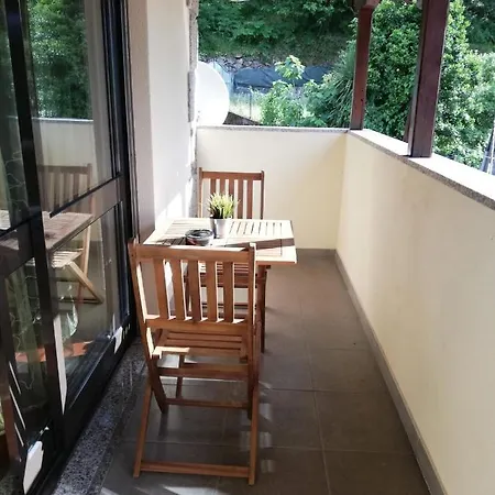 Casa De Casarelhos - Andar Da Moradia Com Terraco - Vistas Rio - 