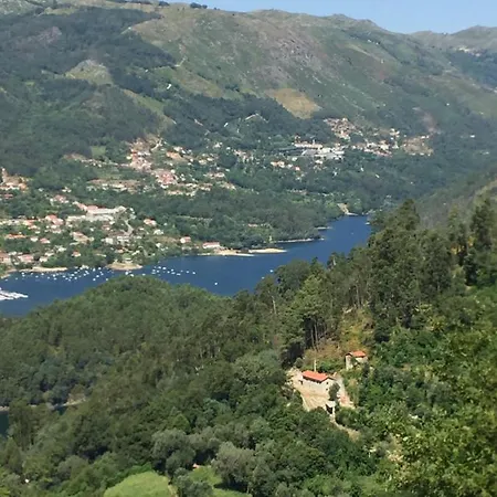 Appartement Casa De Casarelhos - Andar Moradia - Vistas Rio - 