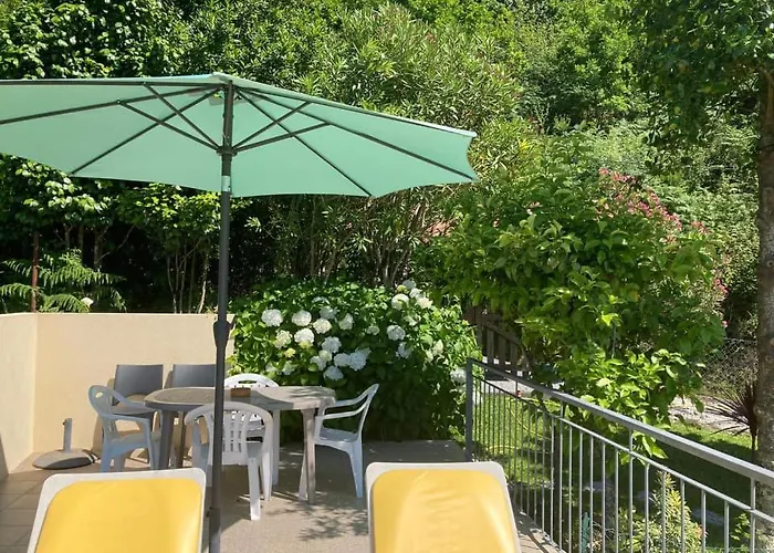 Apartamento Casa De Casarelhos - Andar Moradia - Vistas Rio -