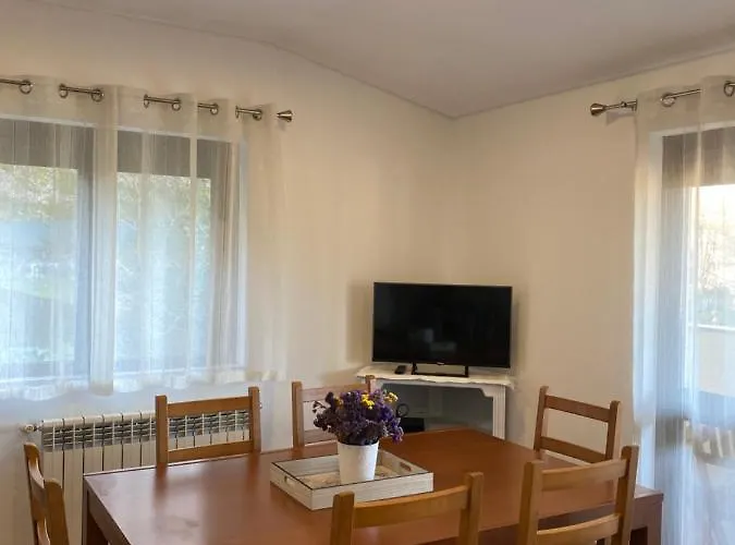 Casa De Casarelhos - Andar Moradia Com Lareira - Vistas Rio - 