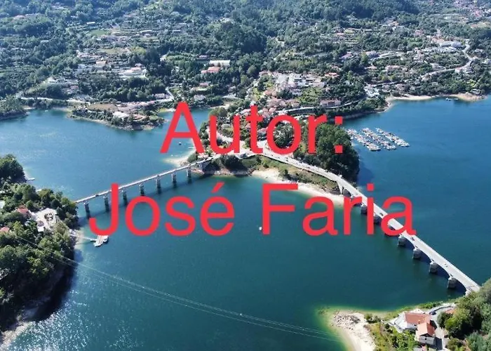 Casa De Casarelhos - Andar Moradia Com Lareira - Vistas Rio - 