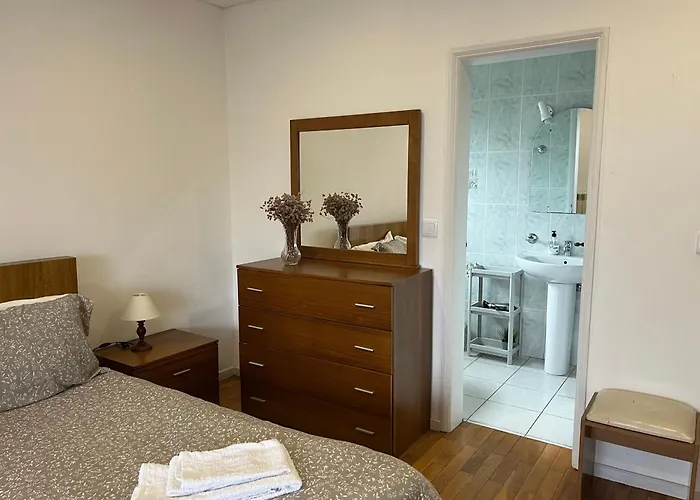 아파트 Casa De Casarelhos - Andar Moradia - Vistas Rio - 