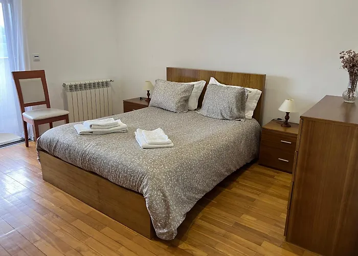 Casa De Casarelhos - Andar Moradia - Vistas Rio - 