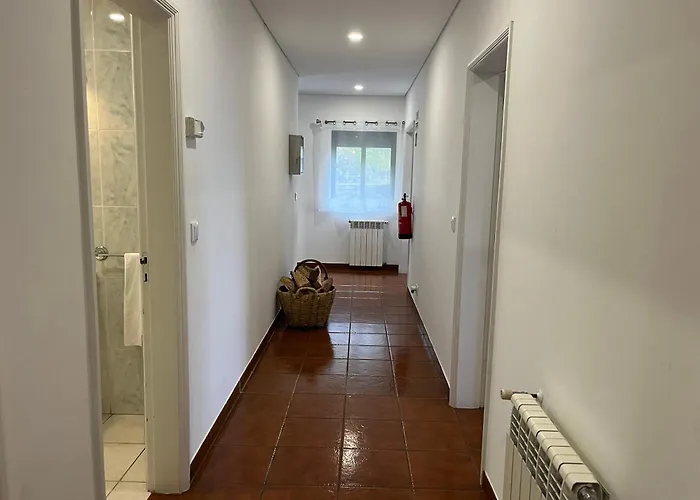 Casa De Casarelhos - Andar Moradia Com Lareira - Vistas Rio - 