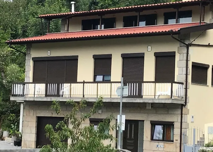 Casa De Casarelhos - Andar Moradia Com Lareira - Vistas Rio - 